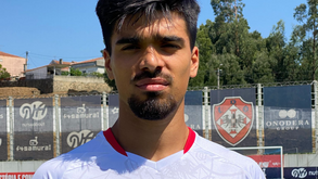 Guilherme Soares assina pela Oliveirense