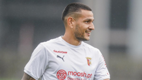 Estreia adiada para Rony Lopes