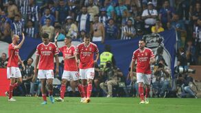 Di María e Musa: as imagens da festa dos golos do Benfica