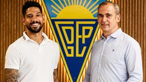Marcelo Carné assina pelo Estoril Praia até ao final da época