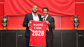 Benfica oficializa Arthur Cabral