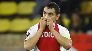 Internacional francês indiciado pelos crimes de violação e agressão sexual