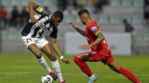 Diaby abre vaga no miolo