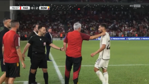 O inusitado momento em que Mourinho tirou Aouar por livre vontade