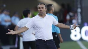 Sérgio Vieira: «Não me identifico com o que fiz, mas faz parte»