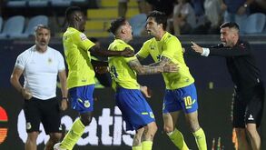 A crónica do Arouca-Estoril, 4-3: alcateia reduzida deu o golpe fatal 