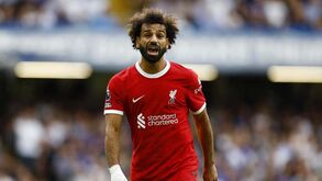 Roy Keane não perdoa birra de Salah ao ser substituído: «Senta-te e cala-te»