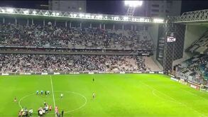 Adeptos do Boavista fizeram a festa e benfiquistas aplaudiram equipa apesar da derrota