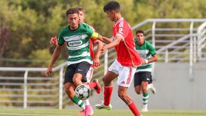 Benfica e Sporting empatam no 1.º dérbi da época com 2.ª parte eletrizante