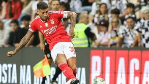 Otamendi tranquiliza: «Temos um grande caminho pela frente»