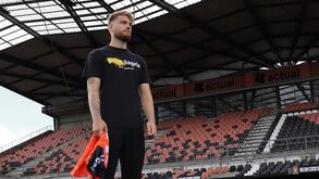 Titouan já é oficial no Laval
