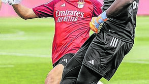 Rafael Rodrigues mais perto da equipa A do Benfica