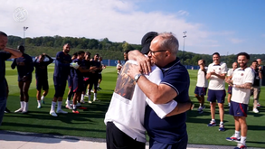 Do abraço a Luís Campos ao túnel de calduços: assim se despediu Neymar do PSG