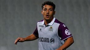 Berna: o jovem talismã de Petit que aprende depressa... o xadrez
