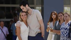 Sergio Rico teve alta hospitalar três meses depois: «Estou emocionado e feliz»