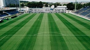 Famalicão vai estrear novo relvado diante do Moreirense