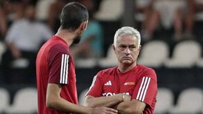 Mourinho na véspera do primeiro jogo da Roma na Serie A: «Não posso dizer que esteja feliz»