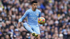 João Cancelo no Barcelona por empréstimo