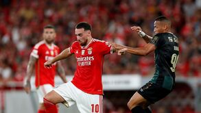 Rui Costa rendido a Kökçü