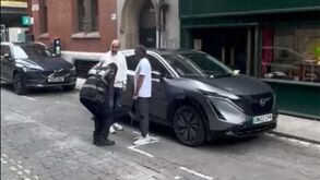 Multou Pep Guardiola e depois... ainda pediu para tirar uma selfie