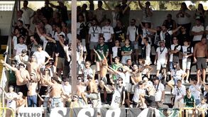 Um único bar aberto e apenas um funcionário a servir: Farense multado em 408 euros