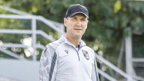 Paulo Turra pede coração aos jogadores do V. Guimarães: «Quando queremos, ninguém nos derruba»