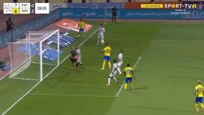 Assistência de calcanhar e três golos: os lances de Cristiano Ronaldo no triunfo do Al Nassr