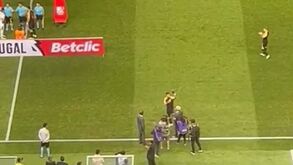 Paulinho distinguido antes do Sporting-Famalicão pelos 100 jogos de leão ao peito 