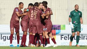 Felgueiras-Anadia, 2-3: descida à terra