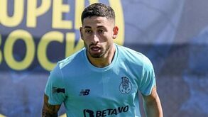Alan Varela adia estreia no miolo