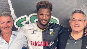 Zé Luís chega para o ataque