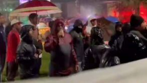 «Festa é o c...!»: grupo de adeptos do Flamengo protesta nas celebrações do aniversário de Gabigol 