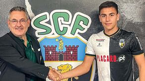Farense confirma contratação do médio argentino Cáseres