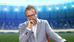 Vítor Pinto: «João Neves no Manchester United? Tem claramente lugar entre as opções de Ten Hag»