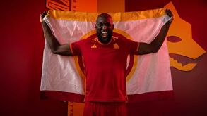 Lukaku e o reencontro com Mourinho: «Desde os 11 anos que queria trabalhar com ele...»