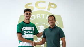 Oficial: João Muniz renova com o Sporting até 2028
