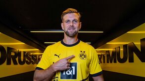Borussia Dortmund contrata Niclas Fullkrug ao Werder Bremen