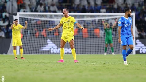 O Al-Nassr vai à final da Champions árabe e Ronaldo marcou o golo que valeu  a qualificação