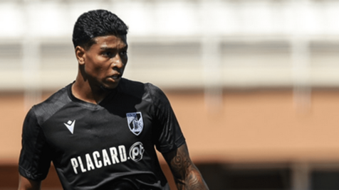 Vitória SC empresta Matheus Índio para a Sérvia 