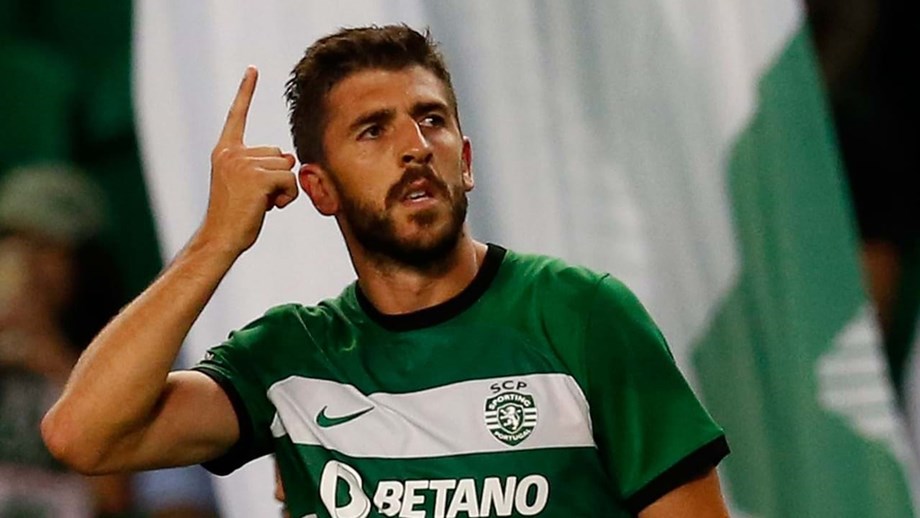 Paulinho, do Sporting, suspenso por três jogos e falha clássico – Observador