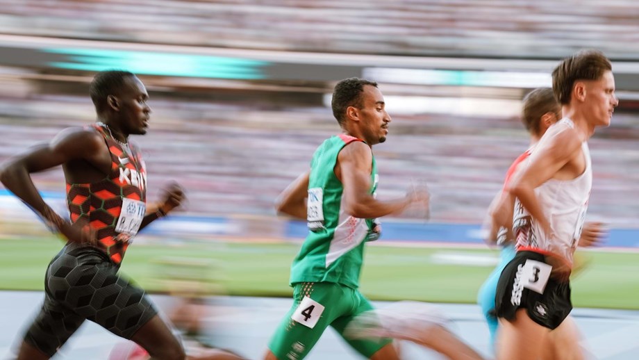 Isaac Nader 12.º nos 1500 metros dos Mundiais de atletismo. Josh