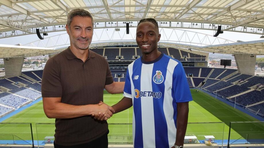 Sambú com Vitor Baía