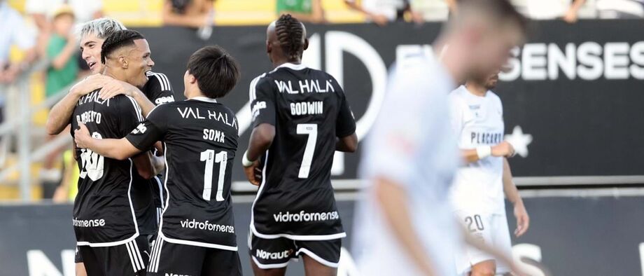 A crónica do Farense-Casa Pia, 0-3: gansos mantêm velhos hábitos