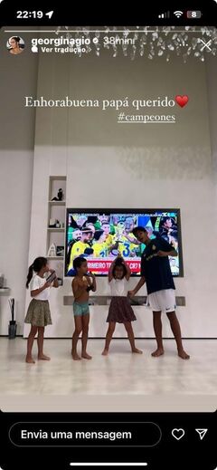 Georgina Rodríguez vê a vitória de Cristiano Ronaldo na CMTV