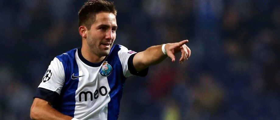 João Moutinho, o desejado: Estreia com o Pampilhosa, fuga do 'pomar' e glória no Dragão