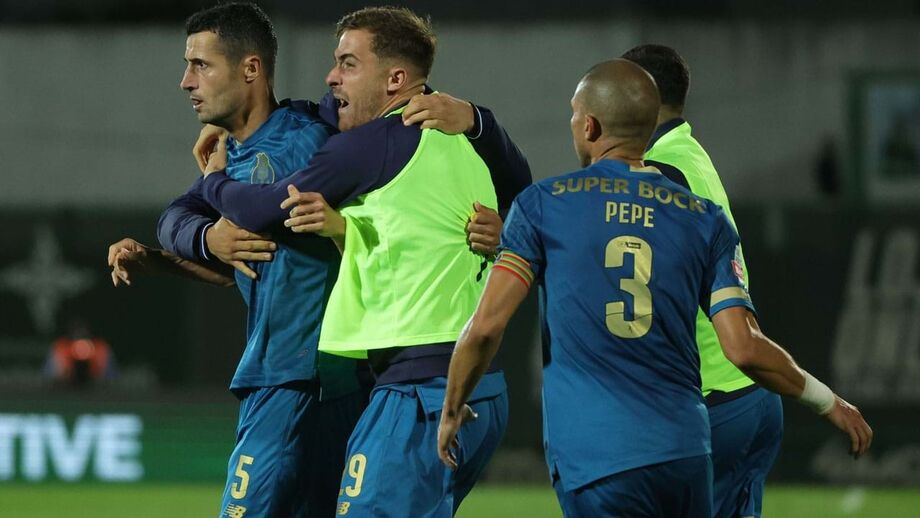 A crónica do Rio Ave-FC Porto, 1-2: dragão hipertenso tem saúde pontual