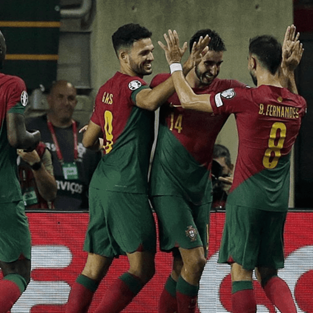 Assiste e marca. Bruno Fernandes já é o mais influente da seleção nacional