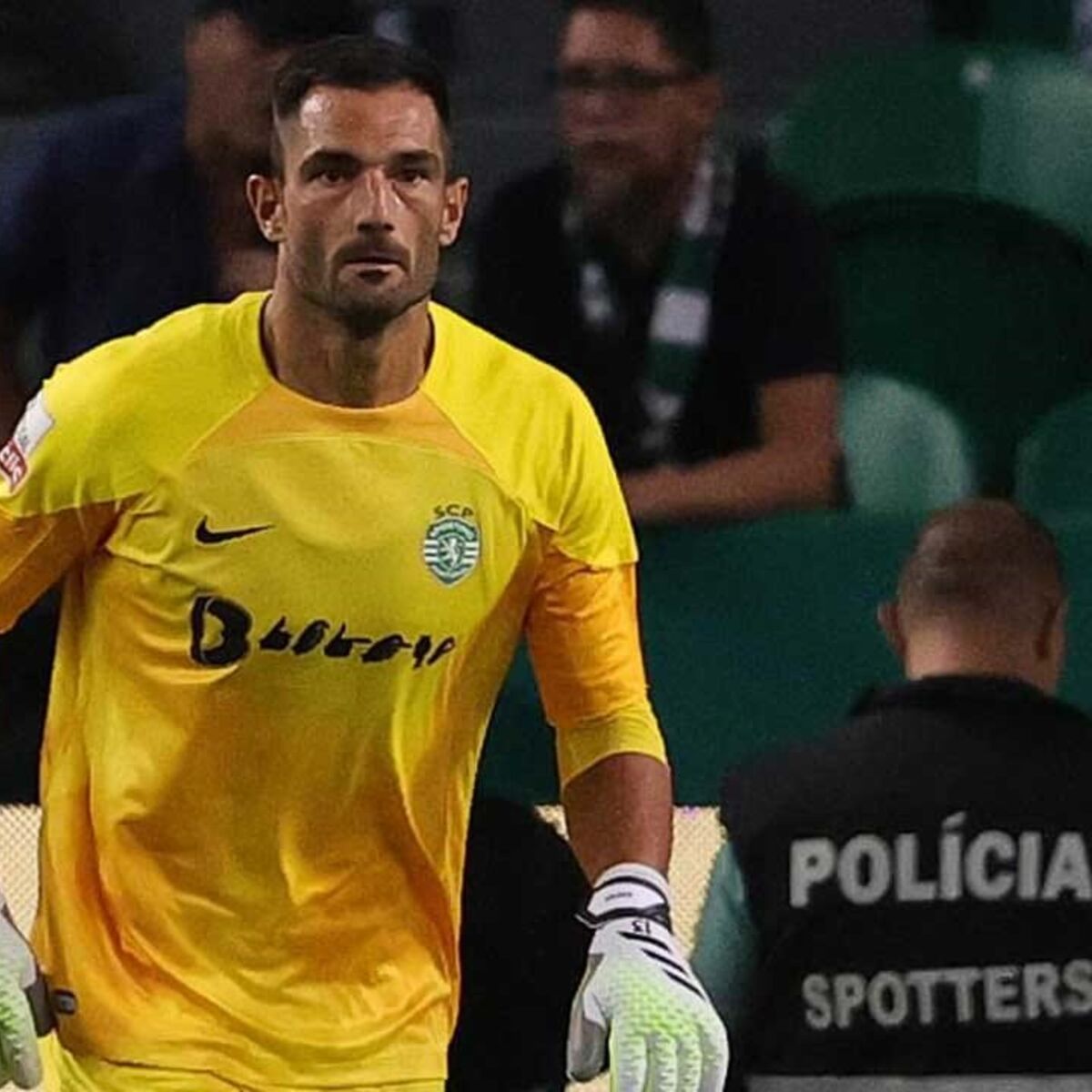 Adán revela qual o jogador que lhe deu mais problemas na hora de defender  remates - Sporting - Jornal Record