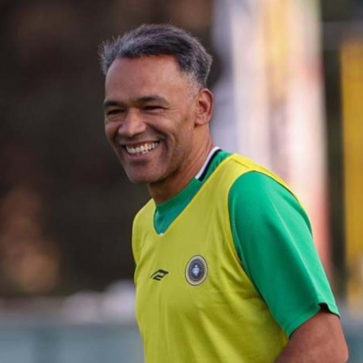 Sepahan de José Morais vence e aproxima-se da liderança - Futebol