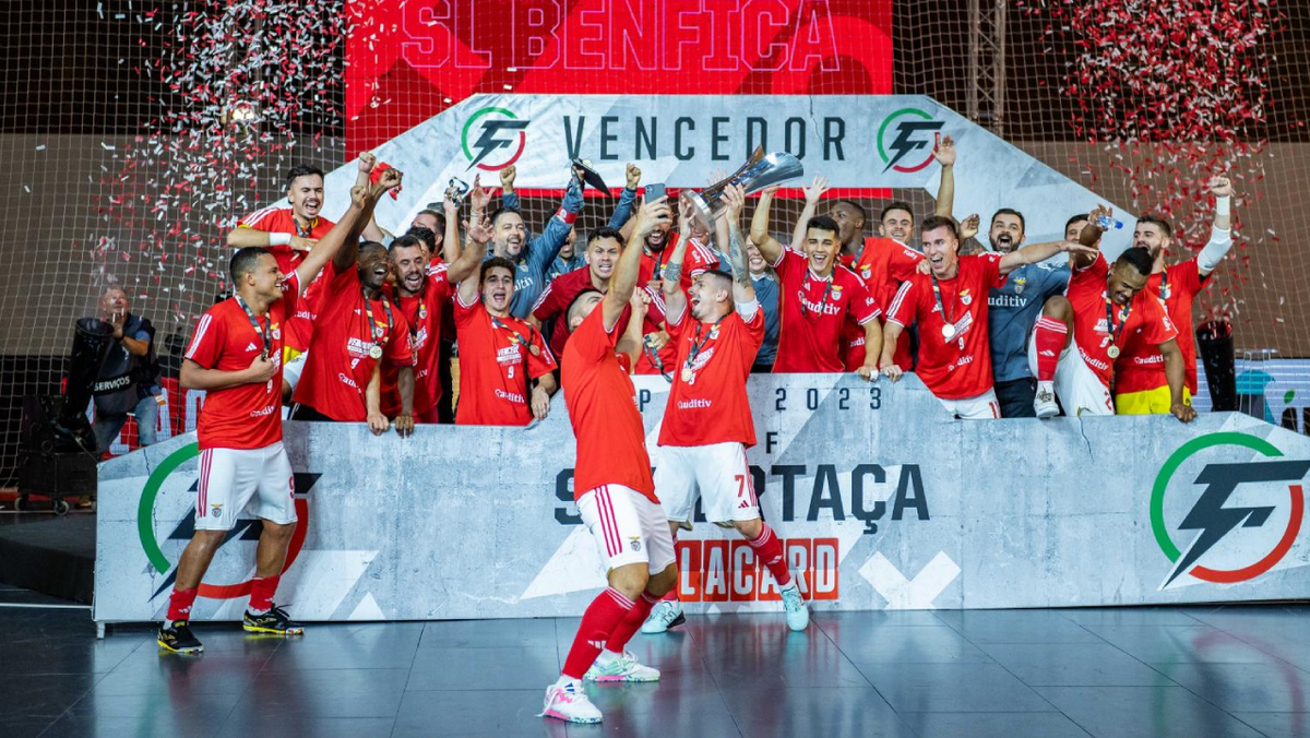 Sporting conquista Champions de futsal pela 2.ª vez na história - Futsal -  Jornal Record